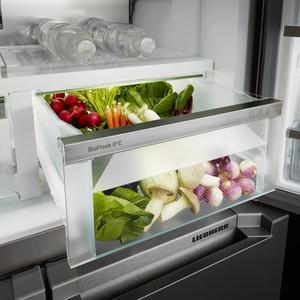 Tiroir BioFresh Liebherr avec légumes frais
